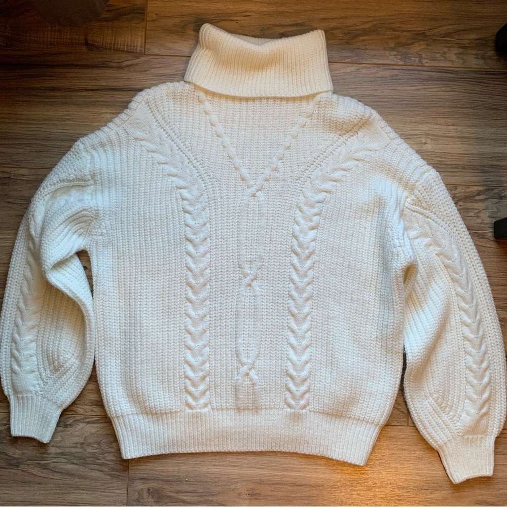 Cable Knit Sweater - Off-White - Size Medium